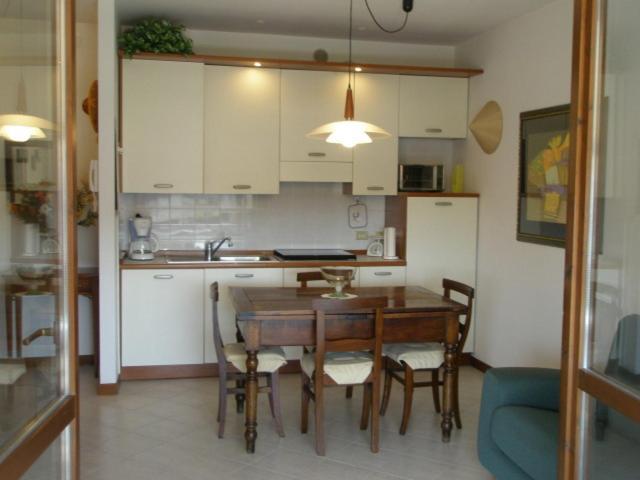 Apartment Mavi Бардолино Экстерьер фото